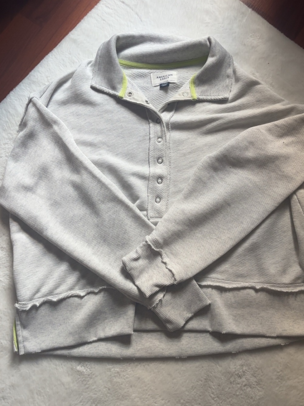 NWT! American Eagle Outfitters White Henley Pullover